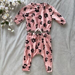 jessica simpson baby outfit • 0-3mo